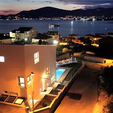 Amazing Home In Okrug Gornji * Trogir